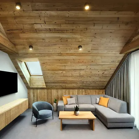 Hotel Elements 4*