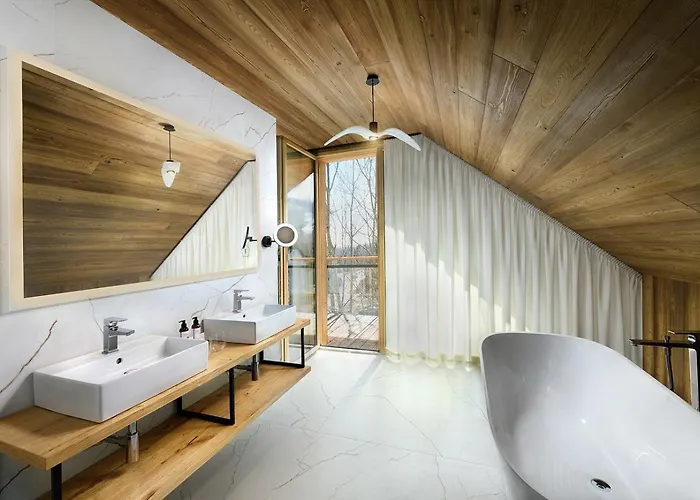 Elements Tatranska Lomnica